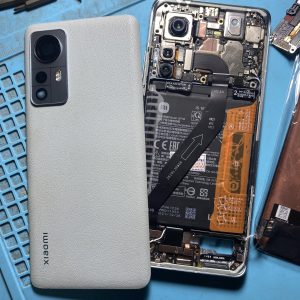 Xiaomi 12 1