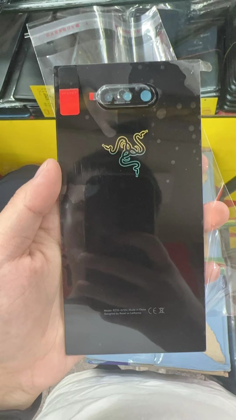 Vỏ lưng Razer Phone 2