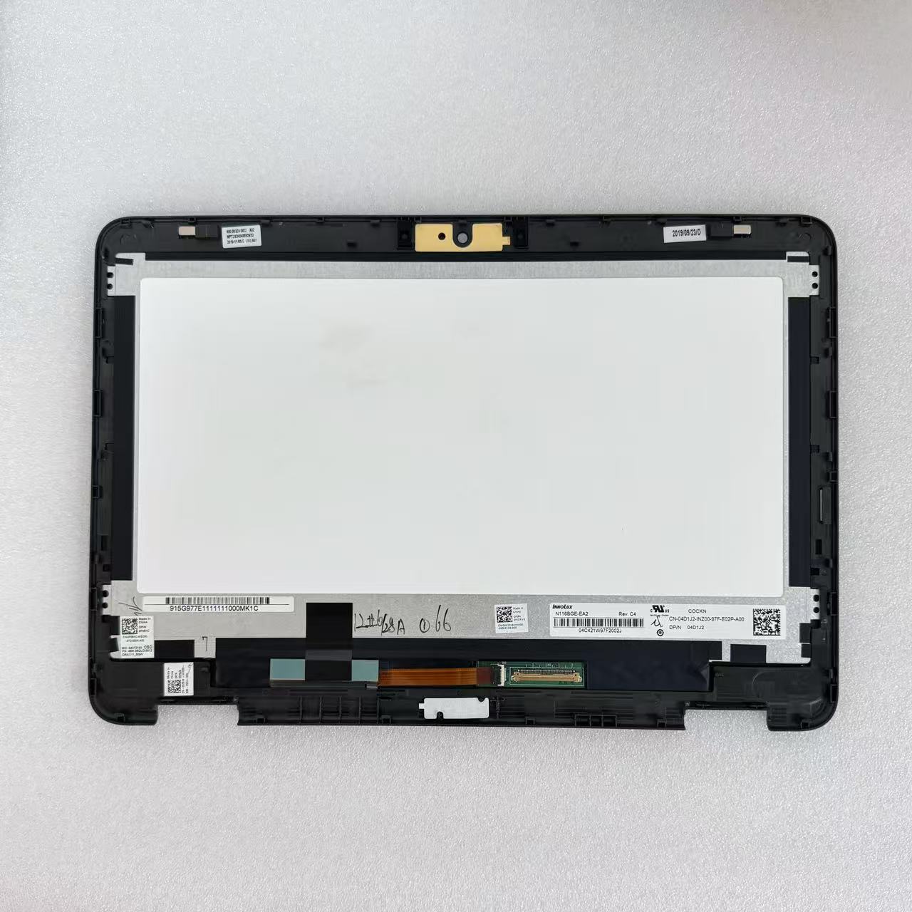Màn hình Dell Inspiron 3168 3169 3185 11.6 inch màn hình cảm ứng 4 Màn hình Dell Inspiron 3168 3169 3185 11.6 inch màn hình cảm ứng - Ảnh 3