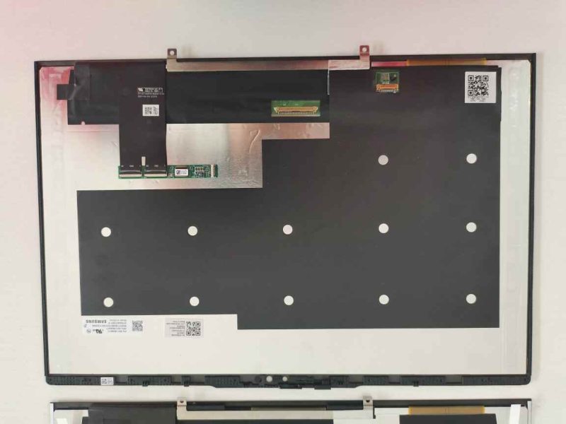 Màn hình Lenovo Yoga Slim 7 Carbon 14acn6