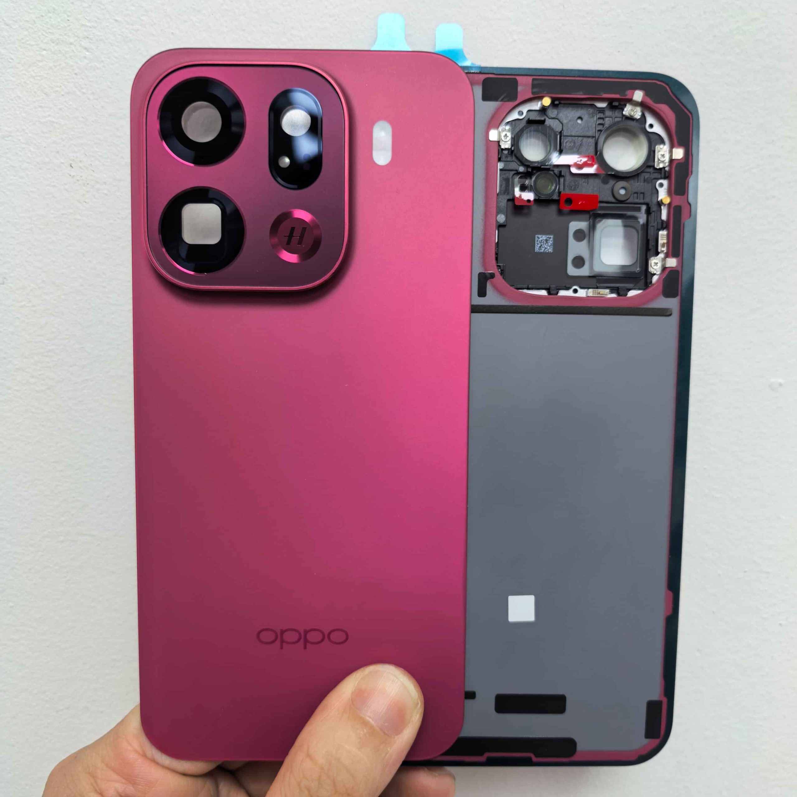 Vỏ lưng OPPO Find X9 Pro chính hãng kèm ống kính camera 4 Vỏ lưng OPPO Find X9 Pro chính hãng kèm ống kính camera - Ảnh 3