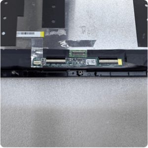 Màn hình Dell Latitude 7350 2 in 1 NE130A1M-N6x 9 Dell Latitude 7350 2in1 2